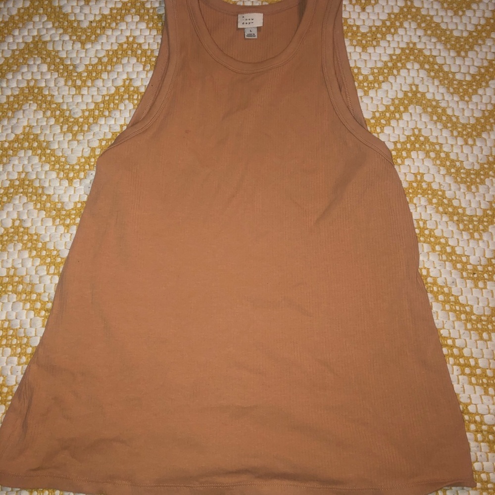 Tan ribbed tank top